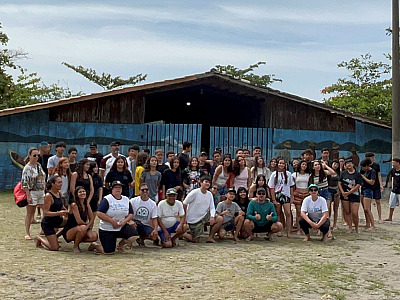 Atividade de campo leva alunos da Guarda Mirim de Caraguatatuba ao rancho-escola da Cocanha