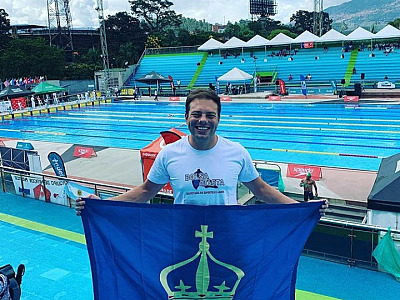 Atleta de Ilhabela é Vice-Campeão do 8° Campeonato Pan-Americano de natação master-2022 na Colômbia