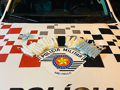 PM prende traficante que escondia drogas na bananeira em Ubatuba