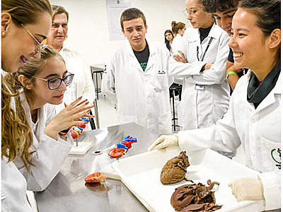 Unitau recebe futuros calouros de Medicina em evento de Portas Abertas