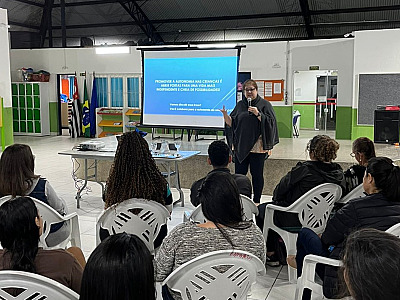 III Brunch em escola de Ilhabela marca processo de inclusão para famílias atípicas