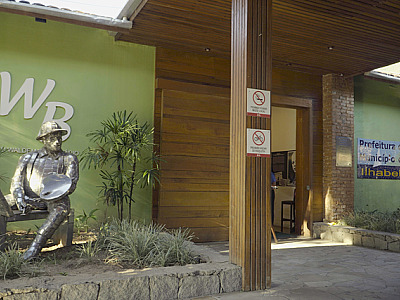 Centro Cultural da Vila recebe exposições artísticas que exaltam a natureza de Ilhabela