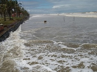 Marinha do Brasil emite alerta de ressaca para litoral de São Paulo e Rio de Janeiro