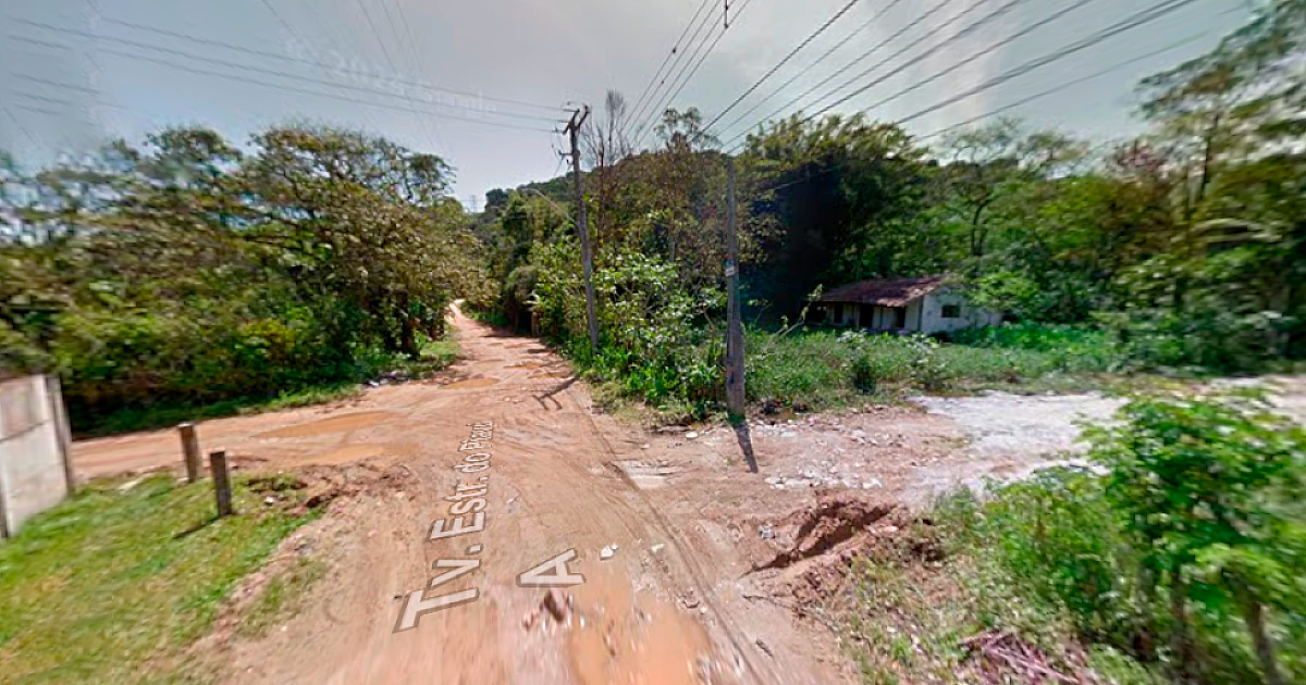 Corpo com sinais de violência é encontrado em estrada de terra em Camburi
