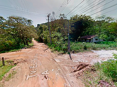 Corpo com sinais de violência é encontrado em estrada de terra em Camburi