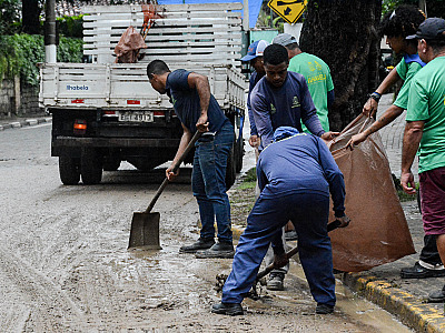 Prefeitura de Ilhabela intensifica ações de prevenção e monitoramento de áreas de risco no enfrentamento à chuva