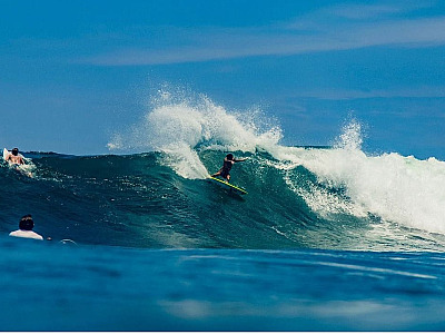 Com vitórias, surfistas do LN colorem J-Bay de verde amarelo