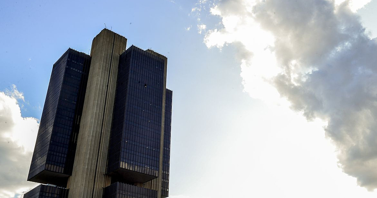 Atividade econômica tem alta de 1,17% em julho, diz Banco Central