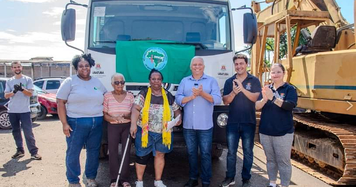 Ubatuba comemora início da coleta seletiva às vésperas da temporada de verão