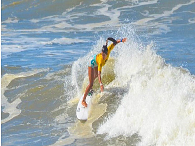 FPSurf adia campeonato clássico de surfe na costa sul de S.S