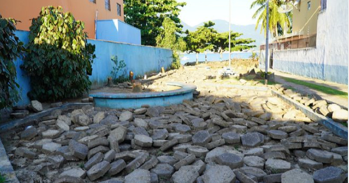 Prefeitura de São Sebastião inicia implantação de estacionamento e revitalização da Praça dos Navegantes, no Porto Grande