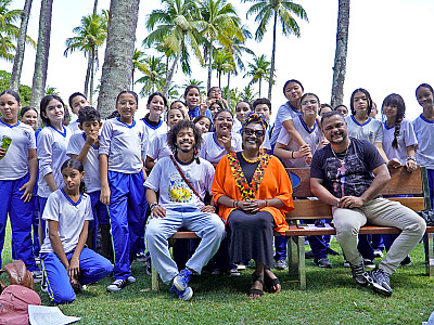 Estudantes de Ilhabela apresentam documentário sobre história e resistência da população negra durante a FLAI 2025