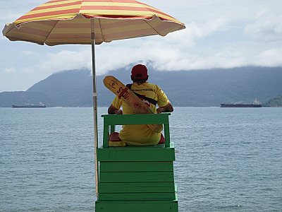 Temporada de Verão 2026 Prefeitura de Ilhabela abre 20 vagas para Guarda-Vidas temporários