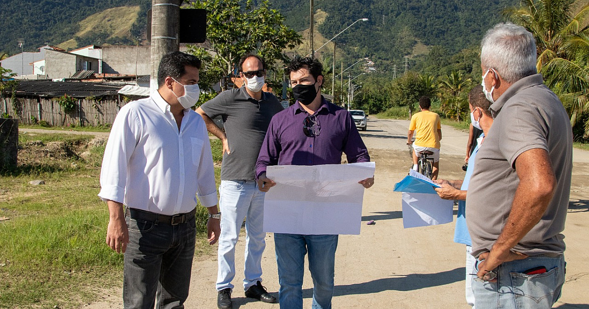 Felipe Augusto confirma pacote de obras 2022 de aproximadamente R$ 200 milhões