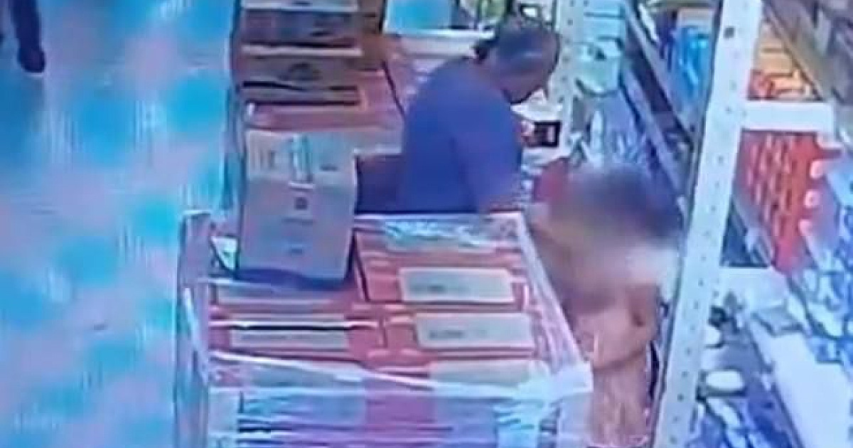 Flagrado passando a mão em criança, idoso é solto em audiência de custódia em Caraguá