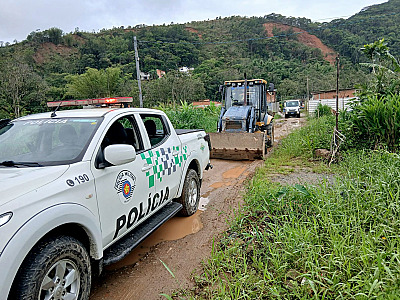 Prefeitura de São Sebastião intensifica ações de combate a crime ambiental nos núcleos Barreira/Barreirinha, em Cambury
