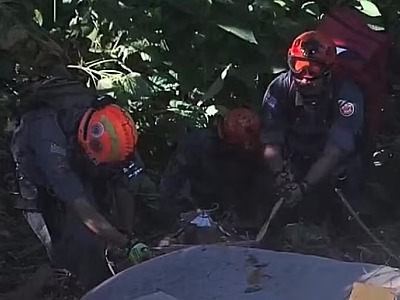 Homem morre ao perder o controle de veículo e cair em ribanceira em Ubatuba