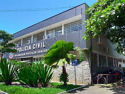 PM é atingida por garrafa na cabeça durante dispersão de festa de Carnaval em Ubatuba