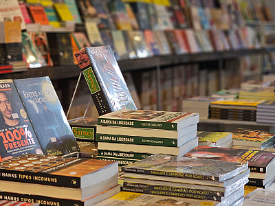 FLAI - Feira Literária do Arquipélago de Ilhabela é a grande atração cultural do Feriado de Finados na cidade