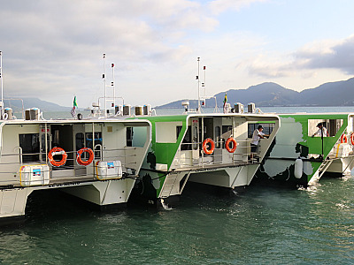 Aquabus amplia operação e inicia embarque e desembarque no terminal da balsa