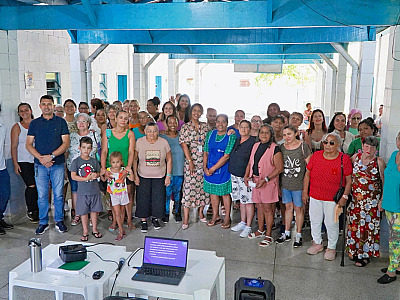 ‘Café com Elas’ promove integração e capacitação para mulheres em São Sebastião