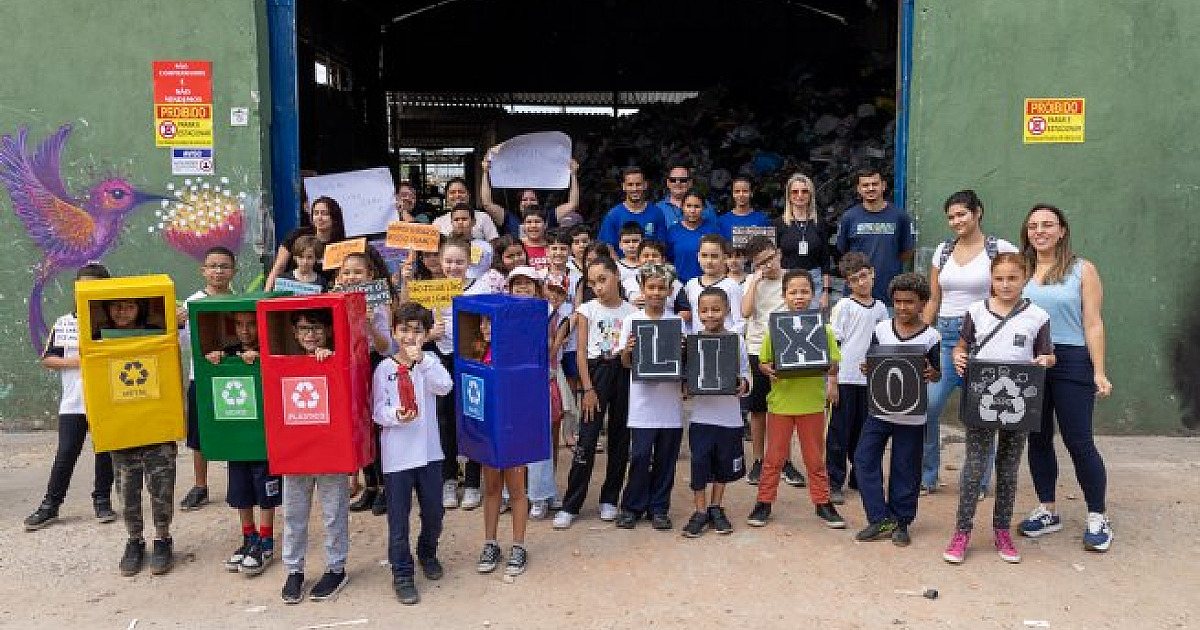 Caminhada Lixo Zero recebe cerca de 50 participantes