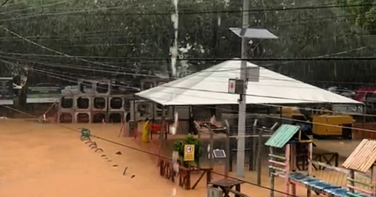 Tempestade causa alagamentos e assusta moradores da região nesta terça-feira (20)