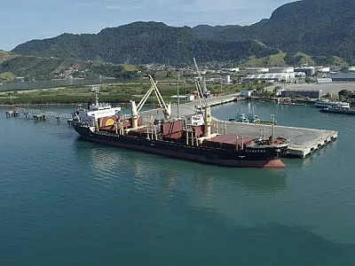 Porto de São Sebastião celebra 70 anos com recorde de carga movimentada e projetos de crescimento