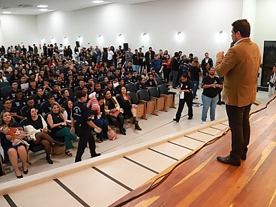 Prefeitura realiza formatura de 80 Guardas Mirins em São Sebastião