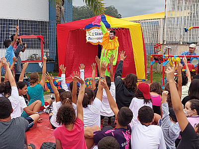 Bairro Perequê-Mirim recebe espetáculo gratuito ‘Zezinho na Palhaçolândia’ neste domingo