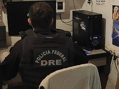 Polícia Federal prende homem em flagrante por crime de pedofilia em Ubatuba