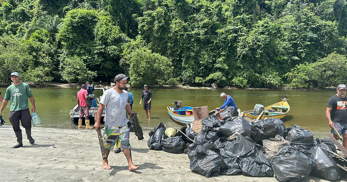 Mar Sem Lixo: pescadores de camarão retiram 6 toneladas de lixo do oceano