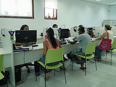 PAT de Ilhabela inicia semana com 246 vagas de emprego