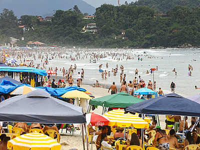 MPF recomenda que Ubatuba reveja número de licenças para vendedores em praias