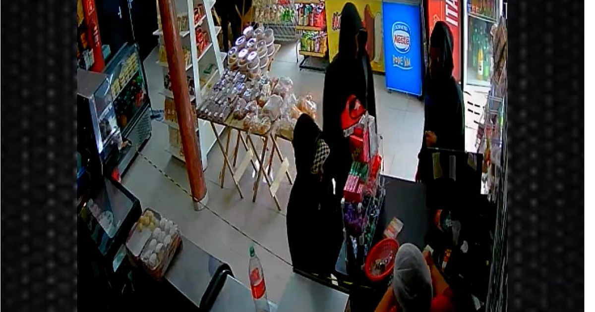Polícia procura trio suspeito de roubar padaria em Caraguatatuba