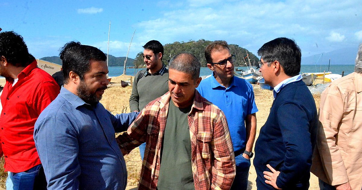 Caraguatatuba recebe autoridades para fortalecimento da pesca artesanal e valorização da cultura caiçara