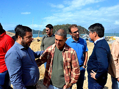 Caraguatatuba recebe autoridades para fortalecimento da pesca artesanal e valorização da cultura caiçara