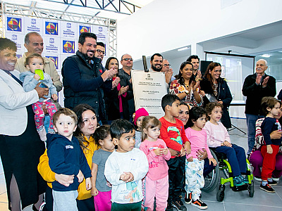 Nova Creche Semirames Tavolaro Passos é inaugurada no Pontal da Cruz