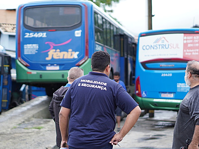 Prefeitura de Ilhabela realiza fiscalização na empresa responsável pelo transporte coletivo (2)_Easy Resize.com