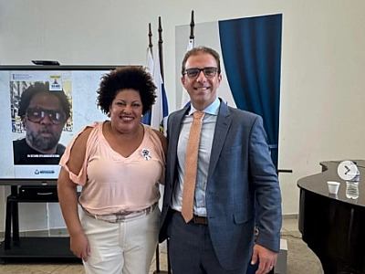Flávia Oliveira Silva e o prefeito Mateus Silva
