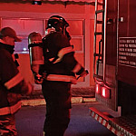 Restaurante pega fogo em Ubatuba e mobiliza bombeiros nesta segunda-feira