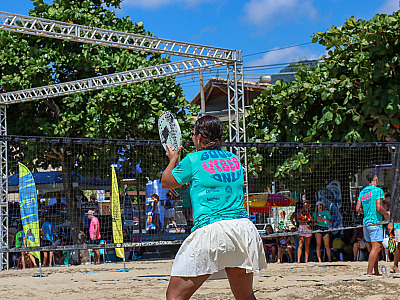 Evento realizado na Praia do Arrastão marcou o início da edição 2026, com disputas em nove categorias.
