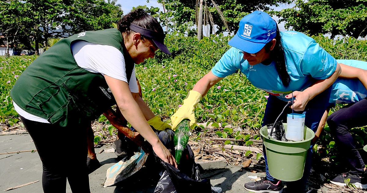 Mutirões de limpeza mobilizam comunidade no Porto Novo em prol do meio ambiente