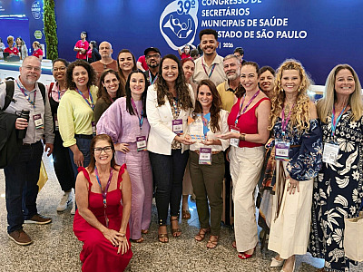 Representantes do município no evento em Santos.