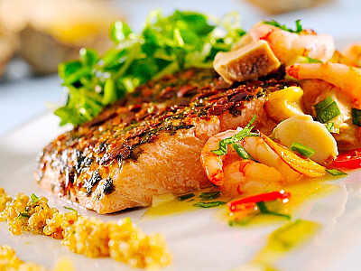 Ilhabela abre feriadão com festival gastronômico