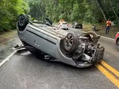 Acidente ocorreu na altura do km 146 da Rio-Santos em São Sebastião.