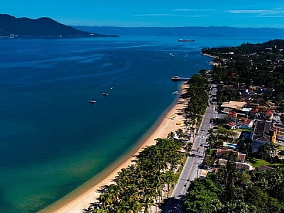 Nova fase do Reordenamento da Orla fortalece turismo sustentável e organização das praias em Ilhabela (2) (1)