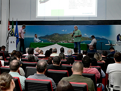 Audiência Pública discutiu a queda na arrecadação do município.