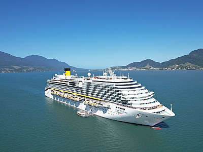 Navio Costa Diadema entra na reta final da temporada de cruzeiros em Ilhabela