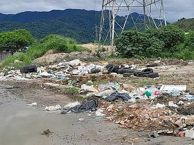 São 25 multas que somam quase R$ 70 mil em um mês.
